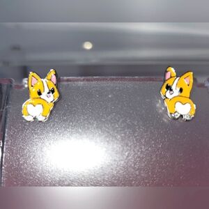 Adorable "Corgi" earrings! Nwot Dog lovers (R21)